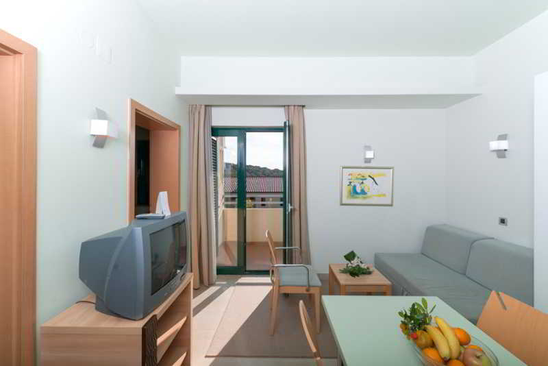 Maistra Select Petalon Resort Vrsar Exterior photo